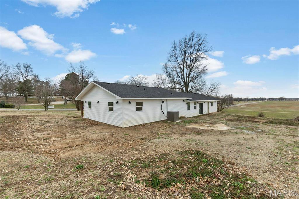 Homes for sale in Malden, MO | 18211 State Hwy J, Malden, MO 63863 | MLS# MIS25006120