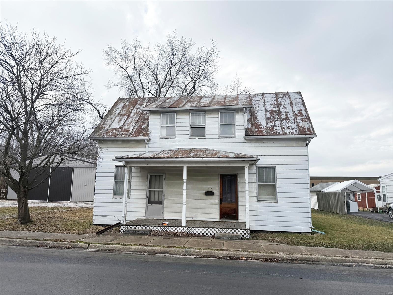 Homes for sale in Red Bud, IL | 303 Madison St, Red Bud, IL 62278 | MLS# MIS25006643