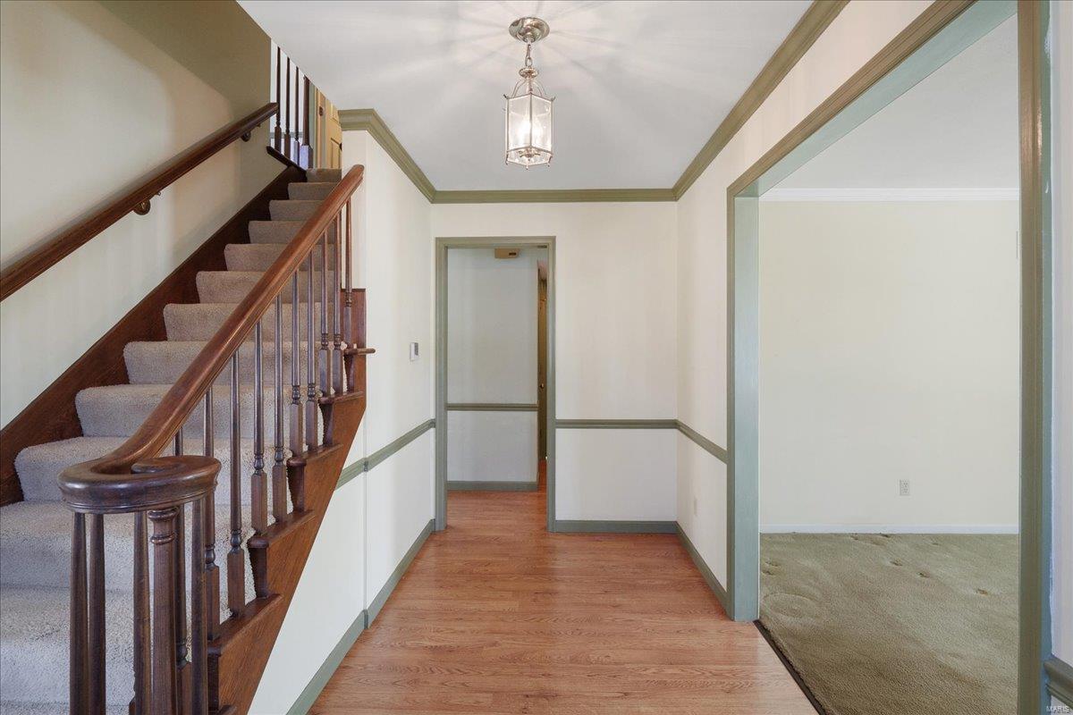 Homes for sale in Des Peres, MO | 791 Haw Thicket Ln, Des Peres, MO 63131 | MLS# MIS25007128