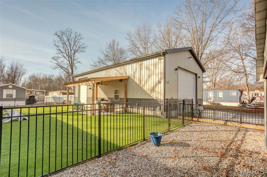 Homes for sale in Carlyle, IL | 19508 Timber, Carlyle, IL 62231 | MLS# MIS25007404