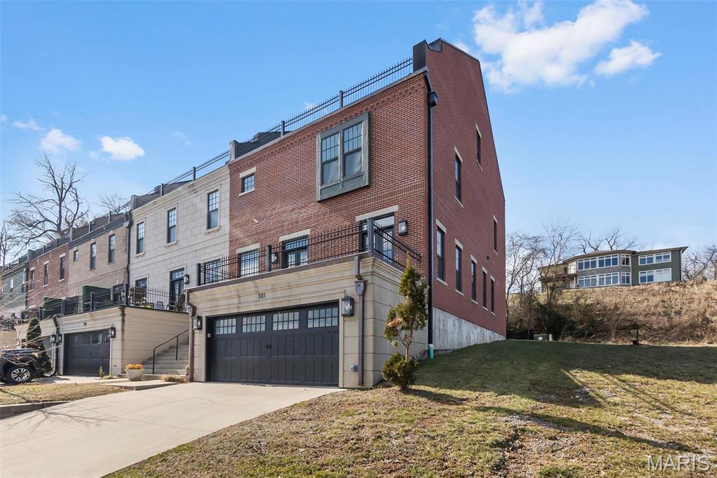 Homes for sale in Cape Girardeau, MO | 331 N Main St, Cape Girardeau, MO 63701 | MLS# MIS25007476