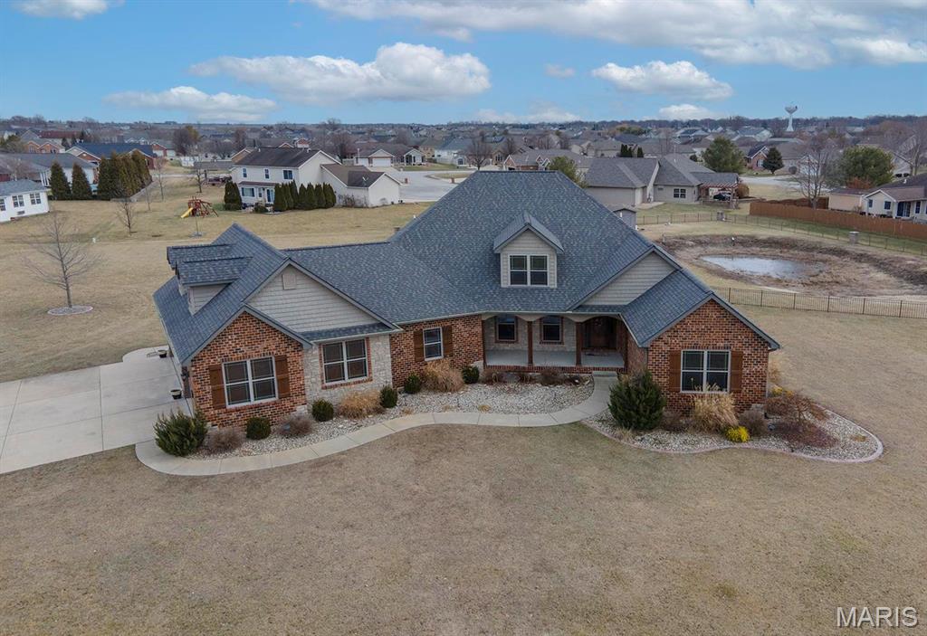 Homes for sale in Mascoutah, IL | 9606 Klings Ct, Mascoutah, IL 62258 | MLS# MIS25007535