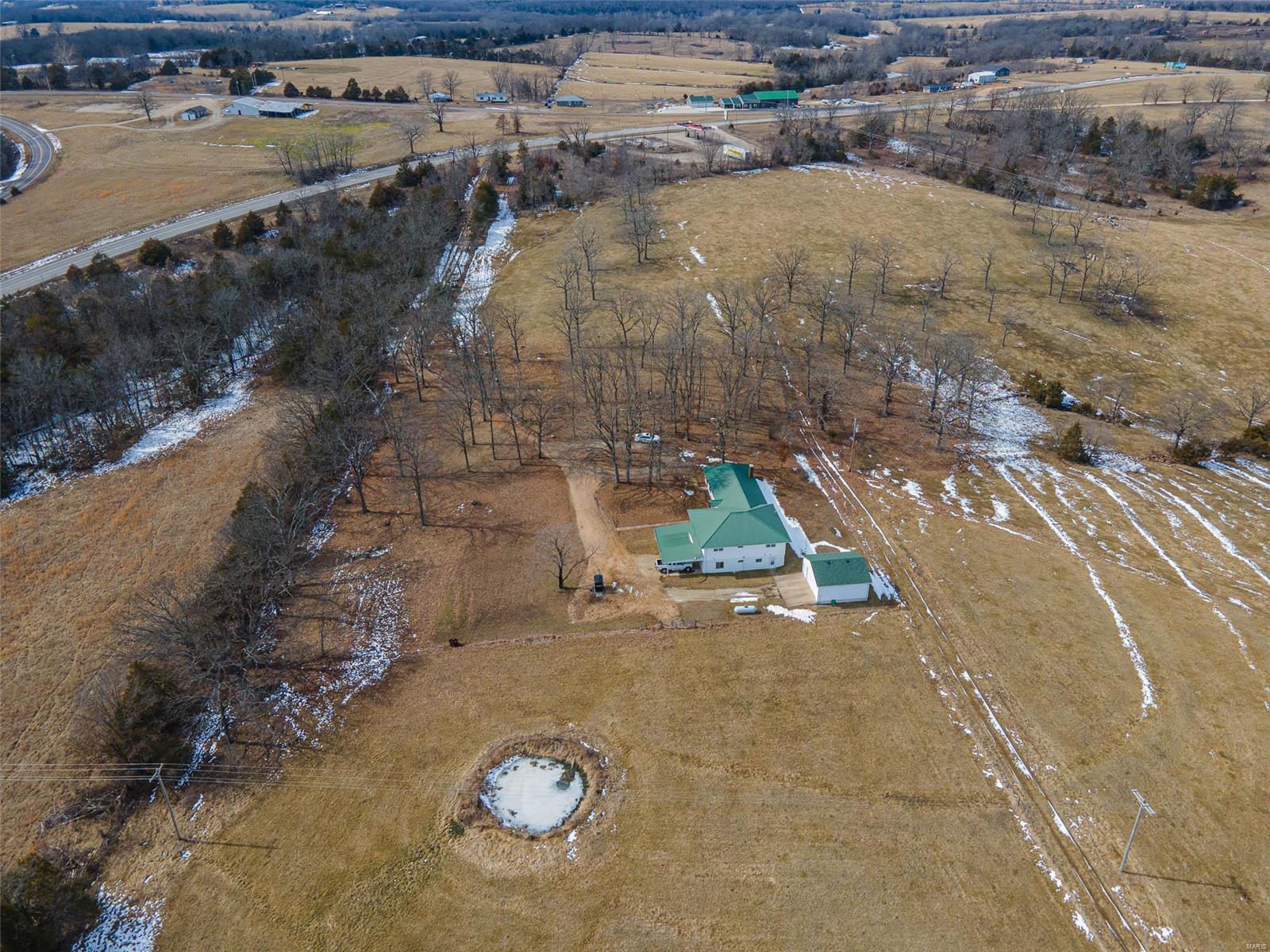 Homes for sale in Vienna, MO | 12072 Us Hwy 63 S, Vienna, MO 65582 | MLS# MIS25007693