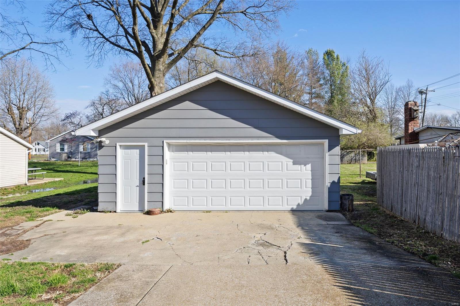 Homes for sale in Marine, IL | 211 E Alton St, Marine, IL 62061 | MLS# MIS25007694