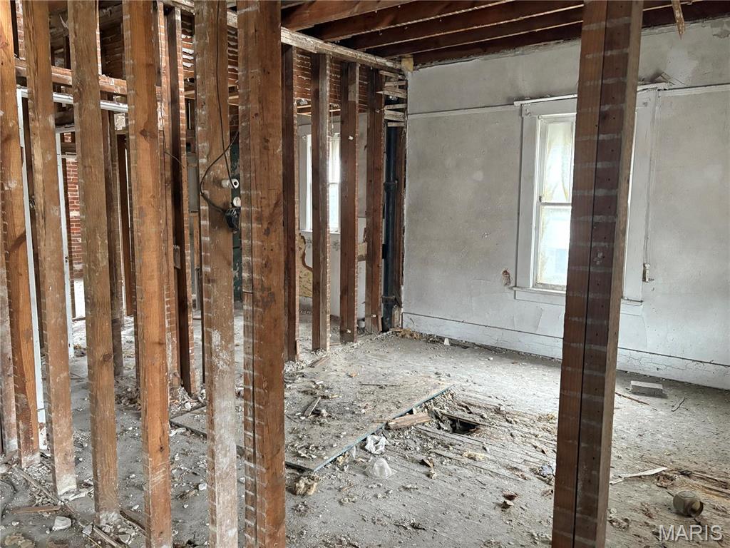 Homes for sale in Cape Girardeau, MO | 27 S Benton St, Cape Girardeau, MO 63703 | MLS# MIS25007813