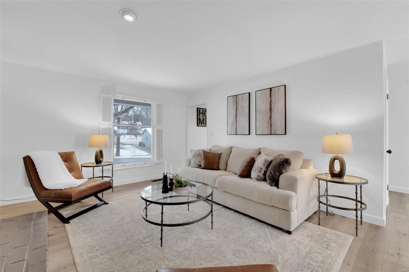 Homes for sale in Ballwin, MO | 820 Dutch Mill Dr, Ballwin, MO 63011 | MLS# MIS25007928