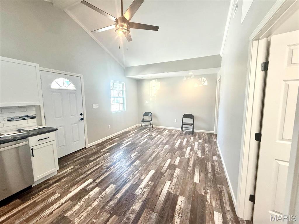 Homes for sale in Bellflower, MO | 208 S Elm St, Bellflower, MO 63333 | MLS# MIS25008143