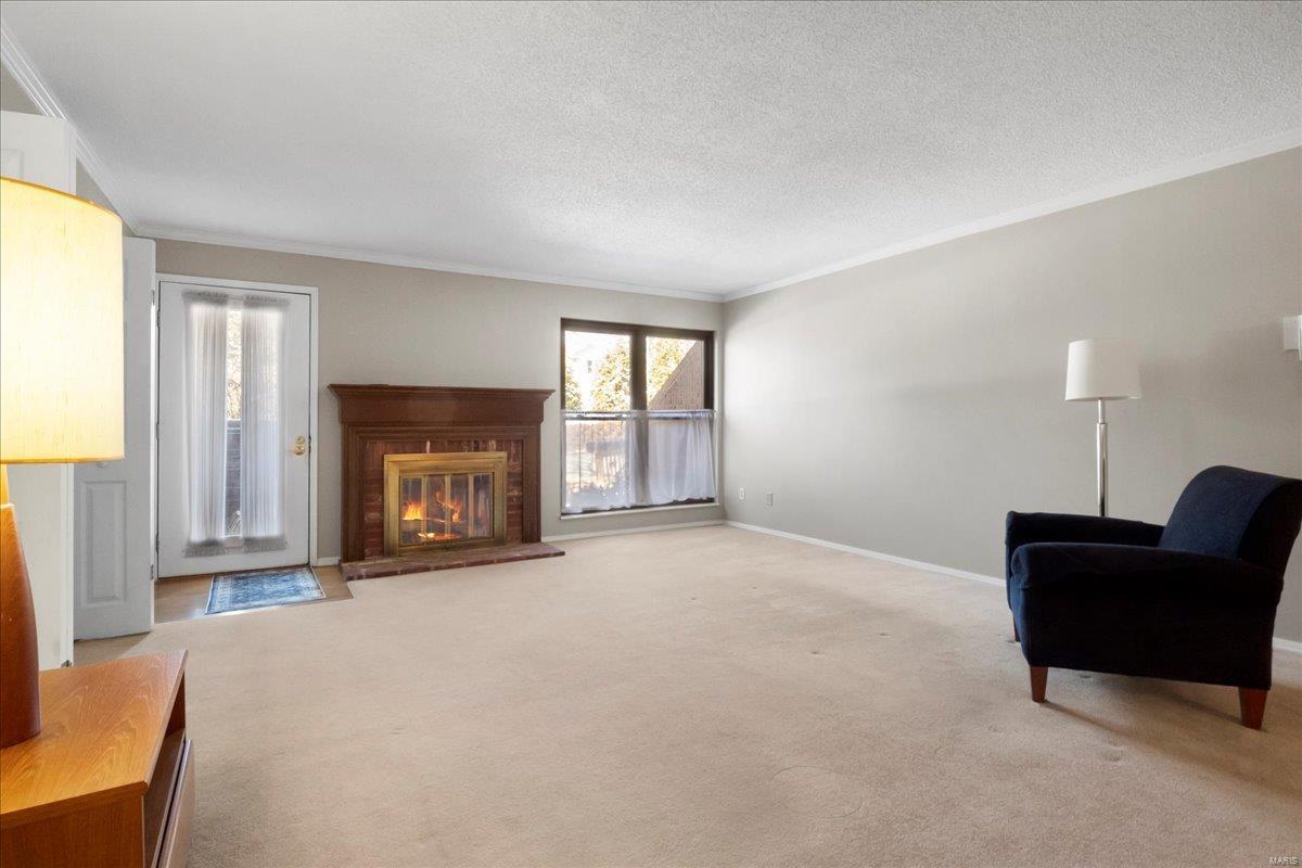 Homes for sale in St. Louis, MO | 698 Trailcrest Ct #4, St. Louis, MO 63122 | MLS# MIS25008277