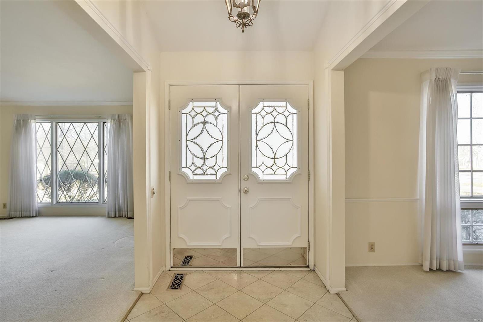 Homes for sale in Chesterfield, MO | 438 Forsheer, Chesterfield, MO 63017 | MLS# MIS25008430