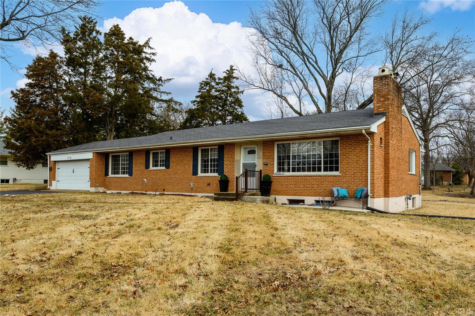 Homes for sale in St. Louis, MO | 10017 Carolynne Dr, St. Louis, MO 63128 | MLS# MIS25008582