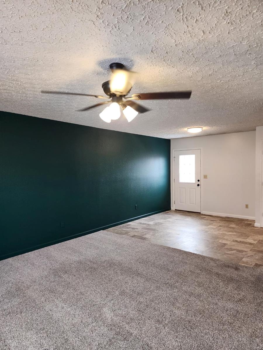 Homes for sale in St. Robert, MO | 15440 Top Dr, St. Robert, MO 65584 | MLS# MIS25008785