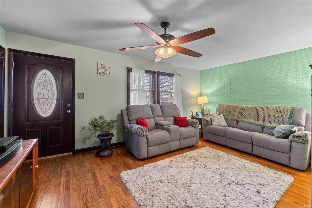 Homes for sale in Saint Louis, MO | 628 Military Rd, Saint Louis, MO 63125 | MLS# MIS25009046