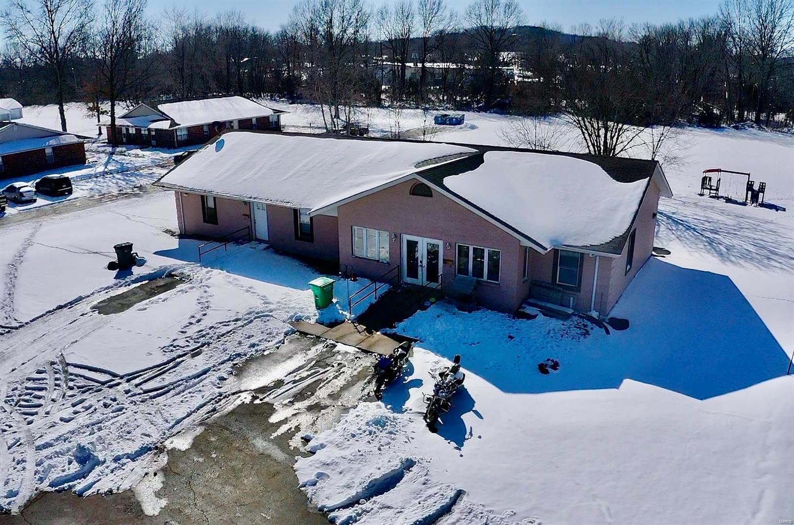 Homes for sale in Bismarck, MO | 453 Cedar St, Bismarck, MO 63624 | MLS# MIS25009343