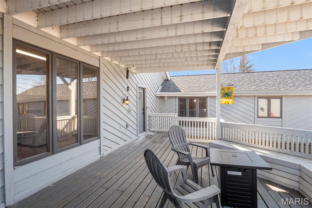 Homes for sale in Bethalto, IL | 108 Hampton St, Bethalto, IL 62010 | MLS# MIS25010298