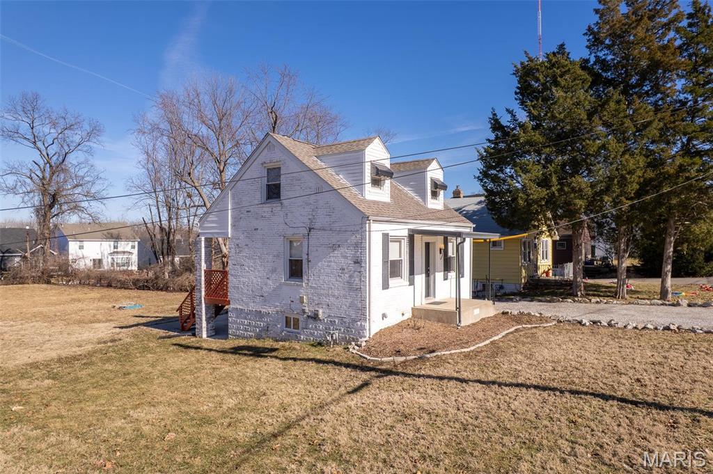 Homes for sale in Saint Louis, MO | 4109 Burnett Ave, Saint Louis, MO 63125 | MLS# MIS25010447