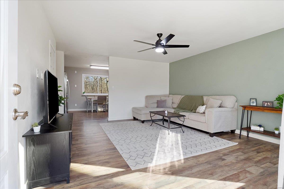 Homes for sale in Gray Summit, MO | 411 Puetz Ln, Gray Summit, MO 63039 | MLS# MIS25011596