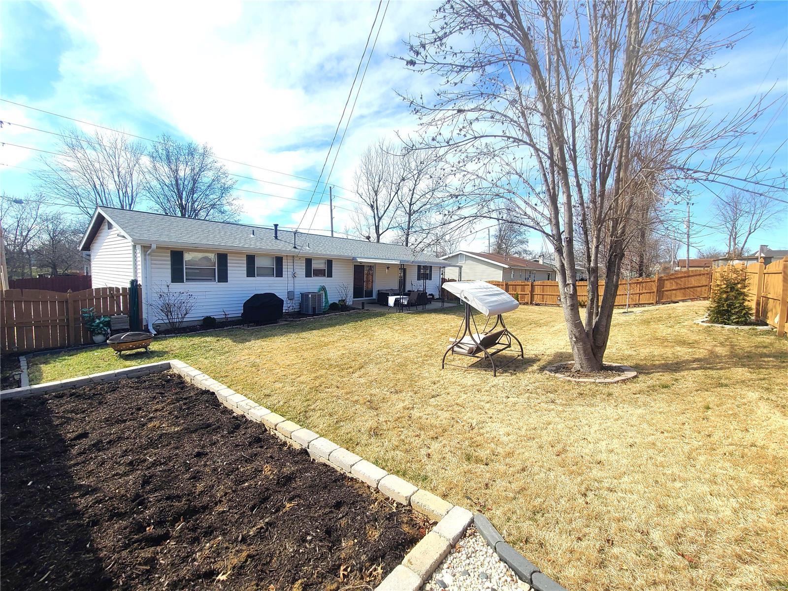 Homes for sale in St Charles, MO | 904 Jungs Station Rd, St Charles, MO 63303 | MLS# MIS25012262