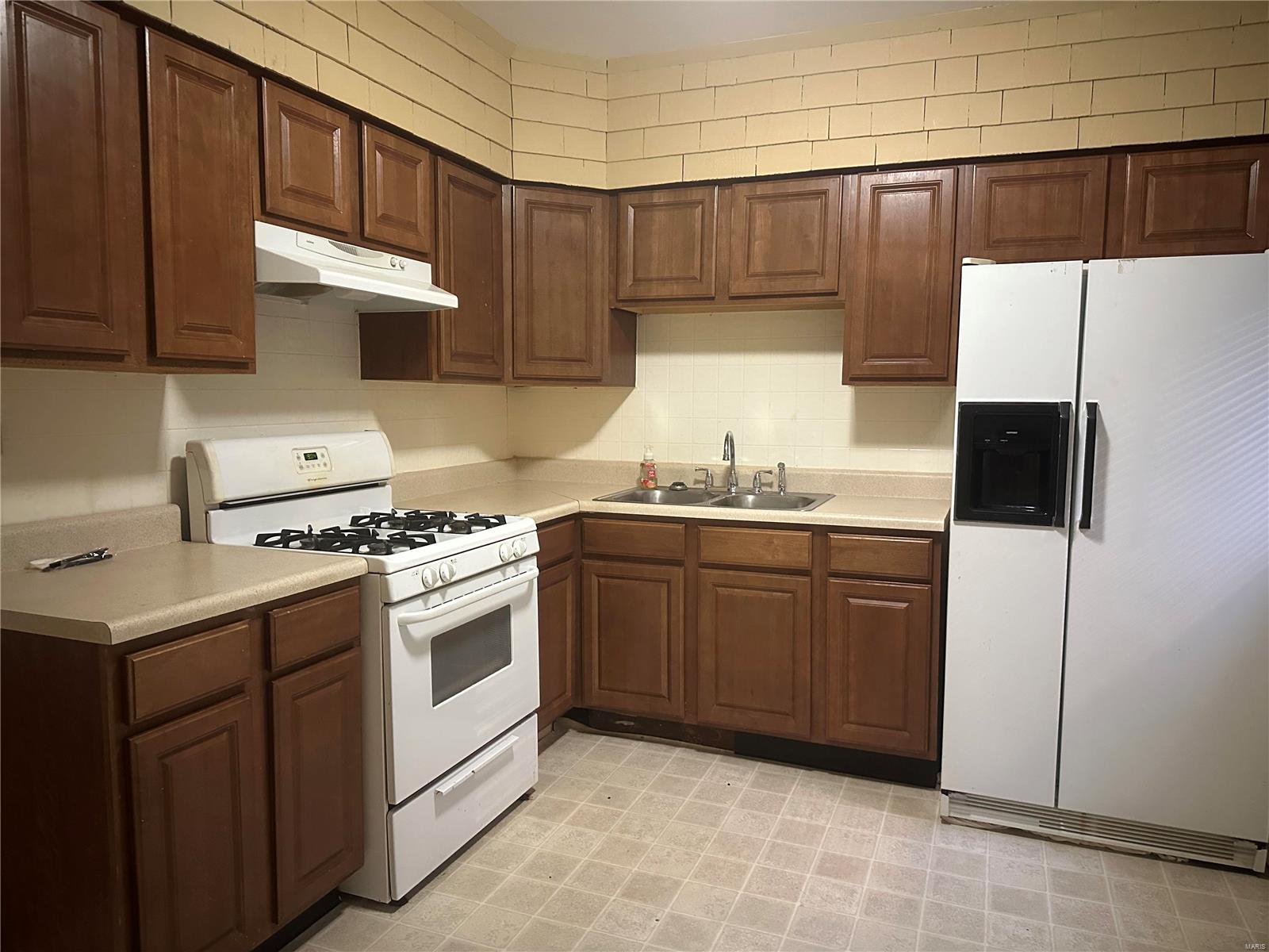 Homes for sale in Saint Louis, MO | 2124 Wolter Ave, Saint Louis, MO 63114 | MLS# MIS25012362