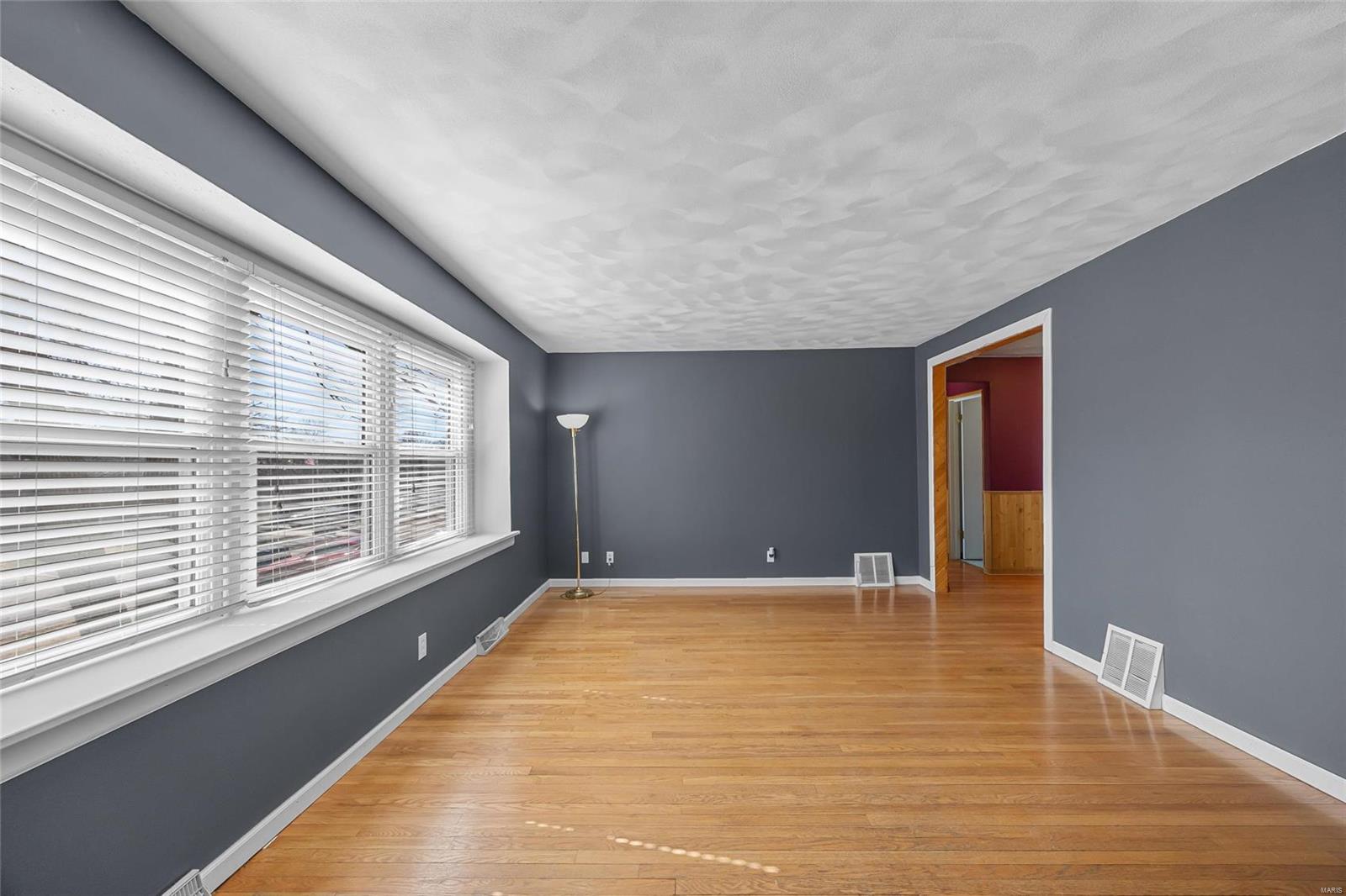 Homes for sale in Saint Louis, MO | 9325 Talbot Dr, Saint Louis, MO 63123 | MLS# MIS25012678