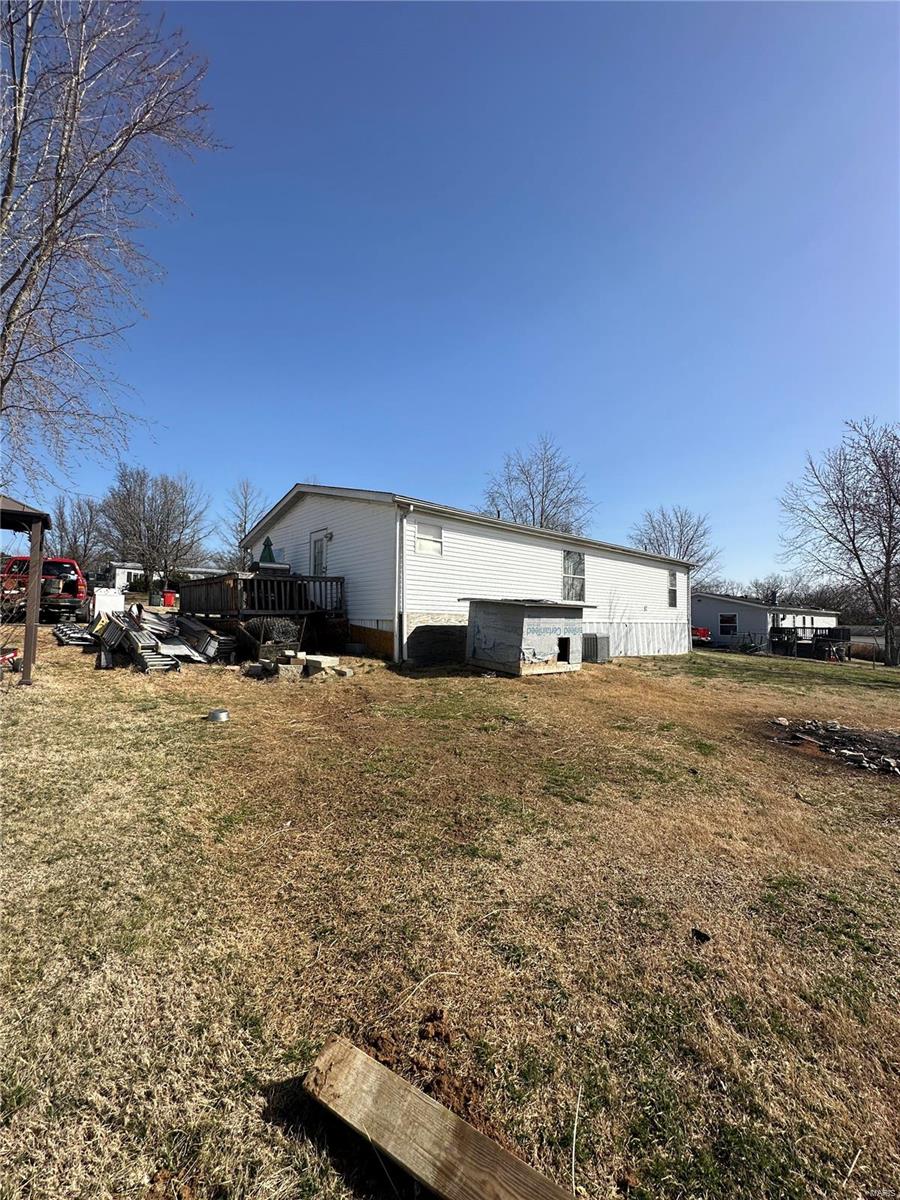 Homes for sale in Villa Ridge, MO | 318 Valleyview Dr, Villa Ridge, MO 63089 | MLS# MIS25012787