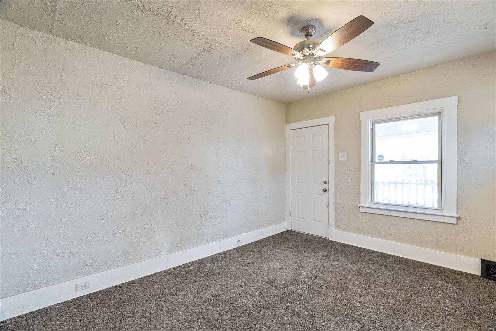 Homes for sale in Saint Louis, MO | 6600 Etzel Ave, Saint Louis, MO 63130 | MLS# MIS25012851