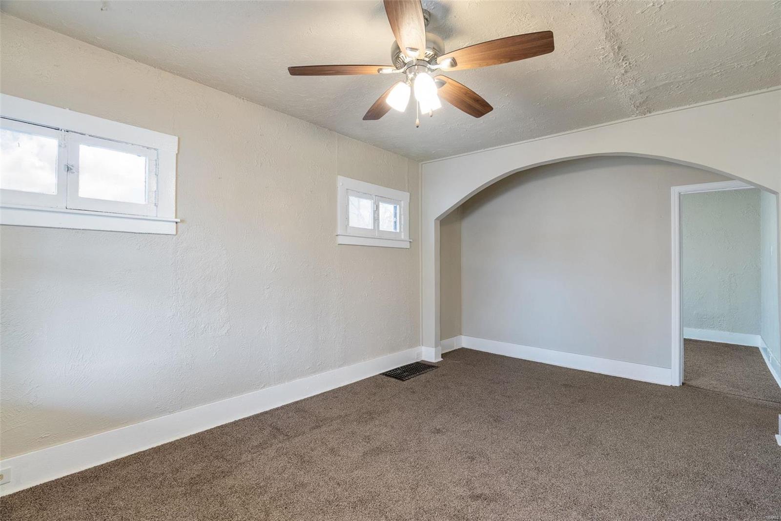 Homes for sale in Saint Louis, MO | 6600 Etzel Ave, Saint Louis, MO 63130 | MLS# MIS25012851