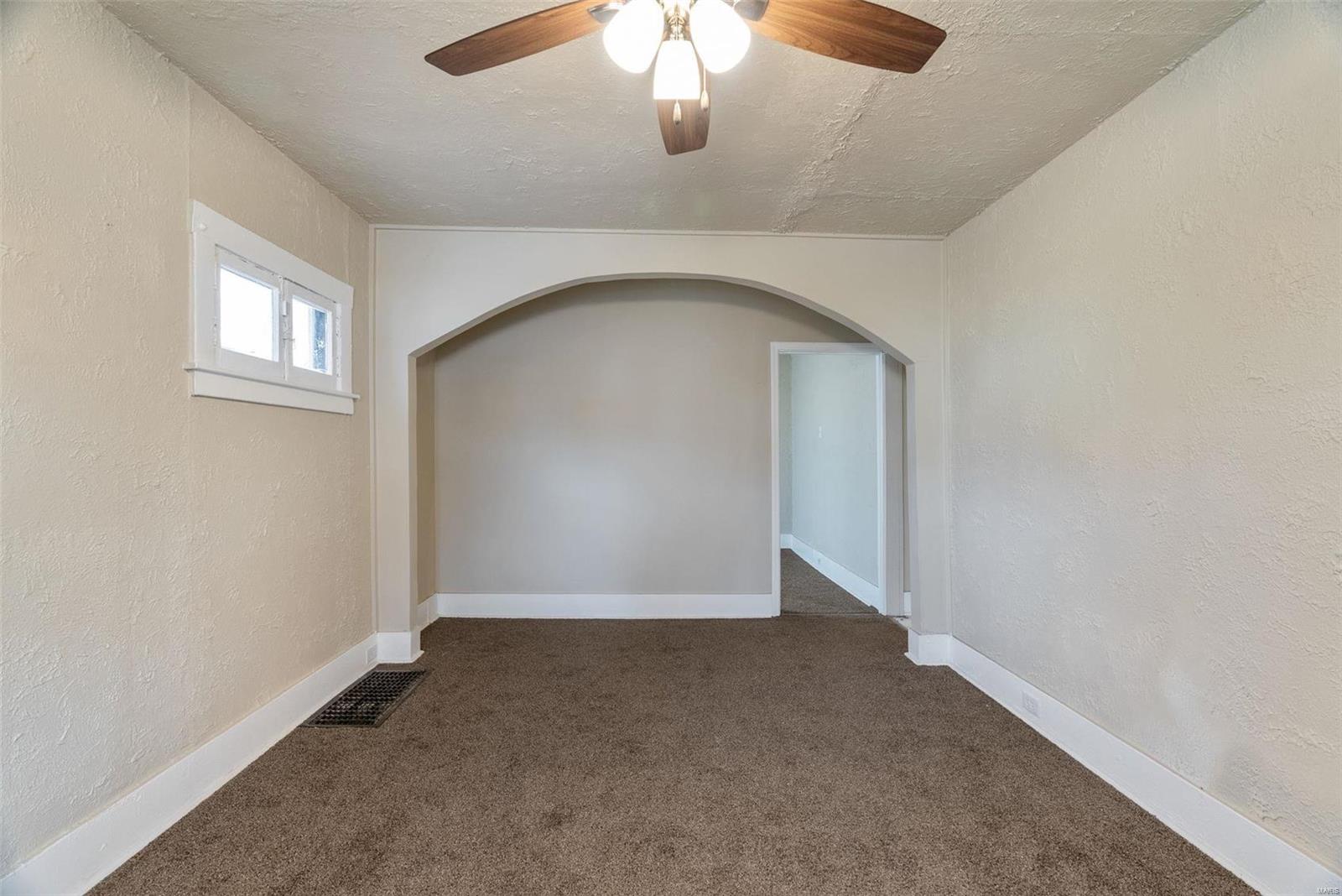 Homes for sale in Saint Louis, MO | 6600 Etzel Ave, Saint Louis, MO 63130 | MLS# MIS25012851