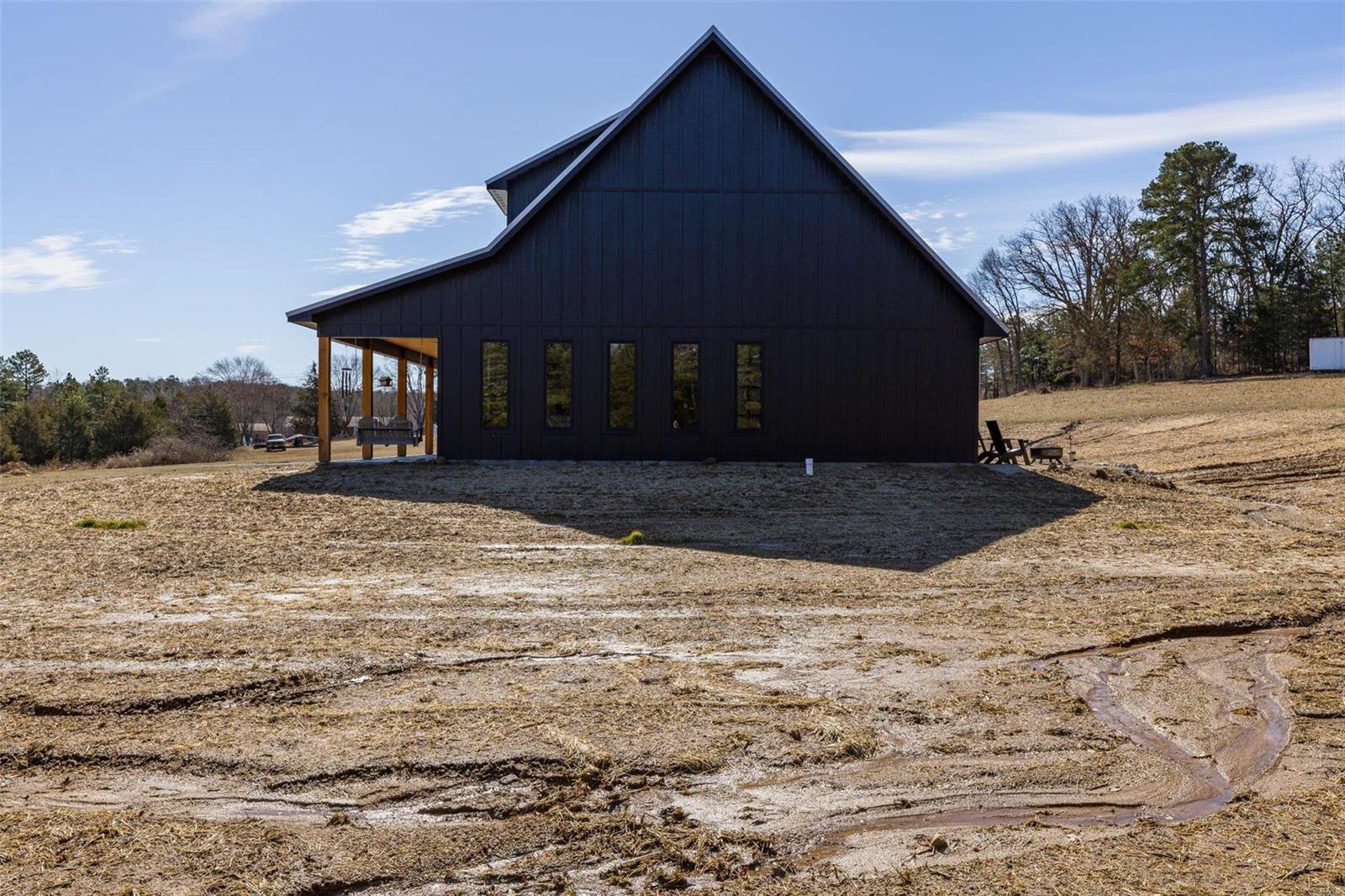 Homes for sale in Ste. Genevieve, MO | 8181 Hwy 32, Ste. Genevieve, MO 63640 | MLS# MIS25013125