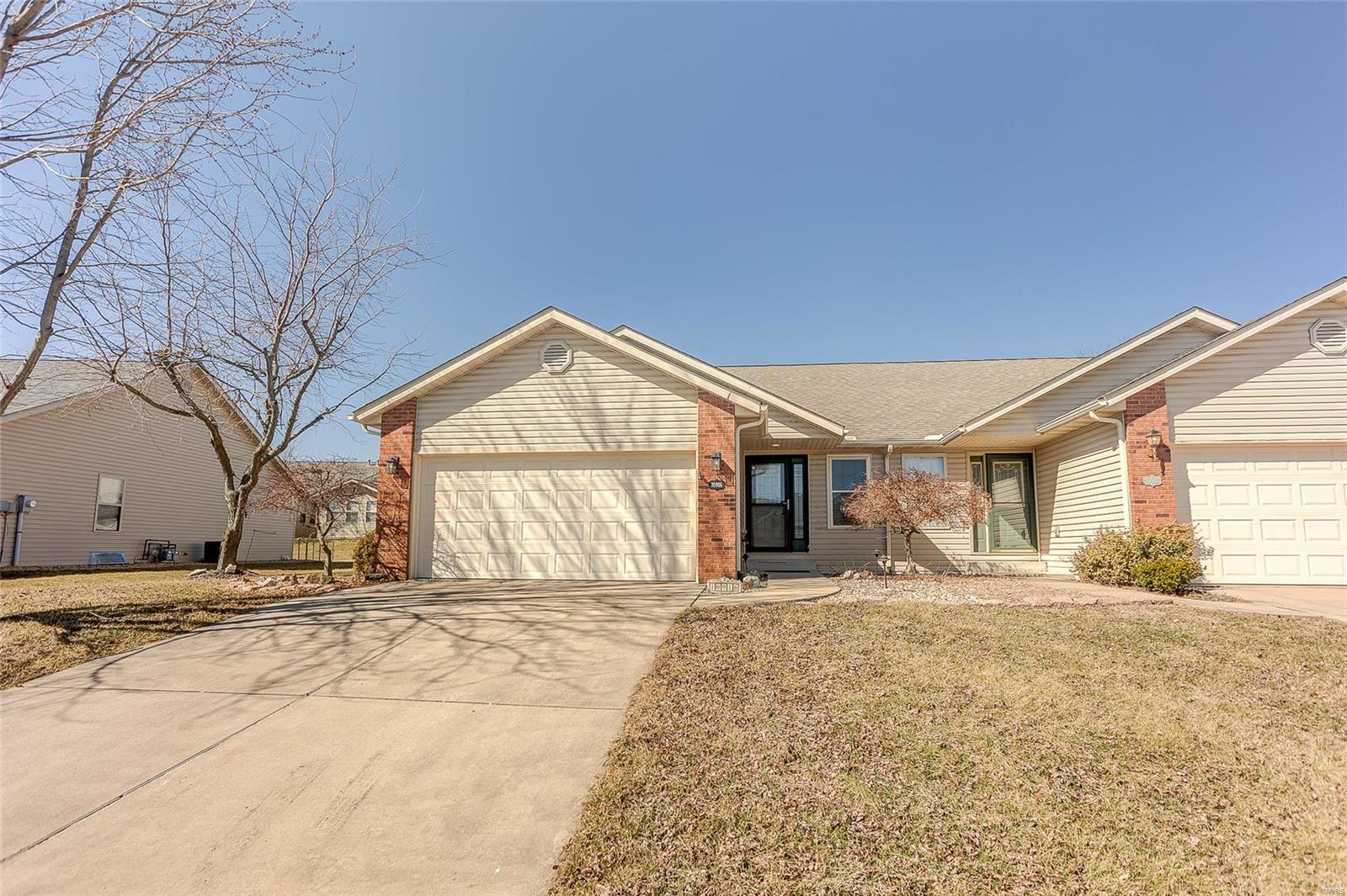 Homes for sale in Lebanon, IL | 10916 Kentfield, Lebanon, IL 62254 | MLS# MIS25013652