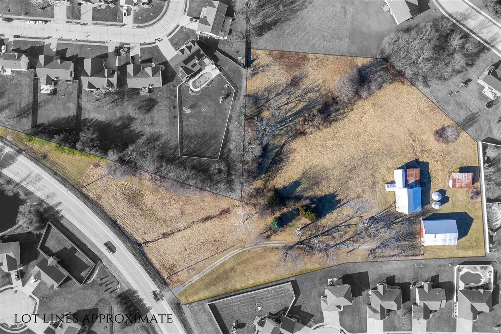 Homes for sale in Troy, IL | 1458 Troy Ofallon Rd, Troy, IL 62294 | MLS# MIS25013899