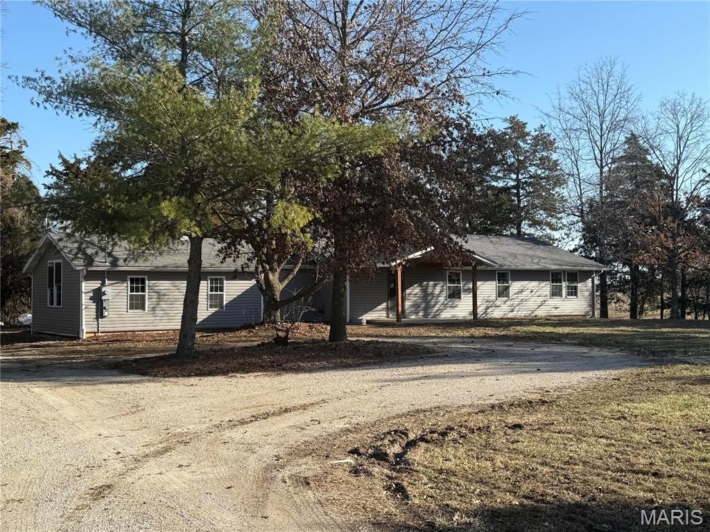 Homes for sale in Wellsville, MO | 221 Hwy Cc, Wellsville, MO 63384 | MLS# MIS25014052