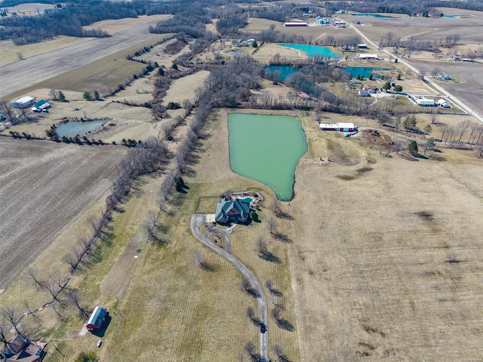 Homes for sale in Dorsey, IL | 6234 Renken Rd, Dorsey, IL 62021 | MLS# MIS25014082