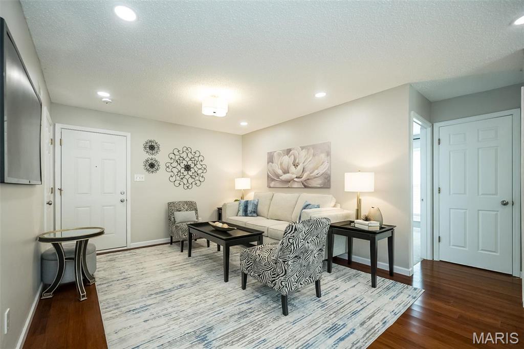 Homes for sale in St. Louis, MO | 942 Guelbreth Ln #112, St. Louis, MO 63141 | MLS# MIS25014306