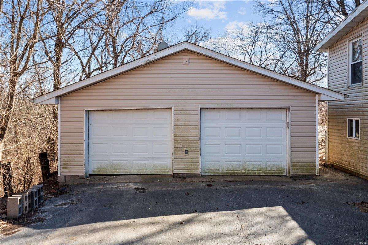 Homes for sale in Fairview Heights, IL | 9916 South Rd, Fairview Heights, IL 62208 | MLS# MIS25014441