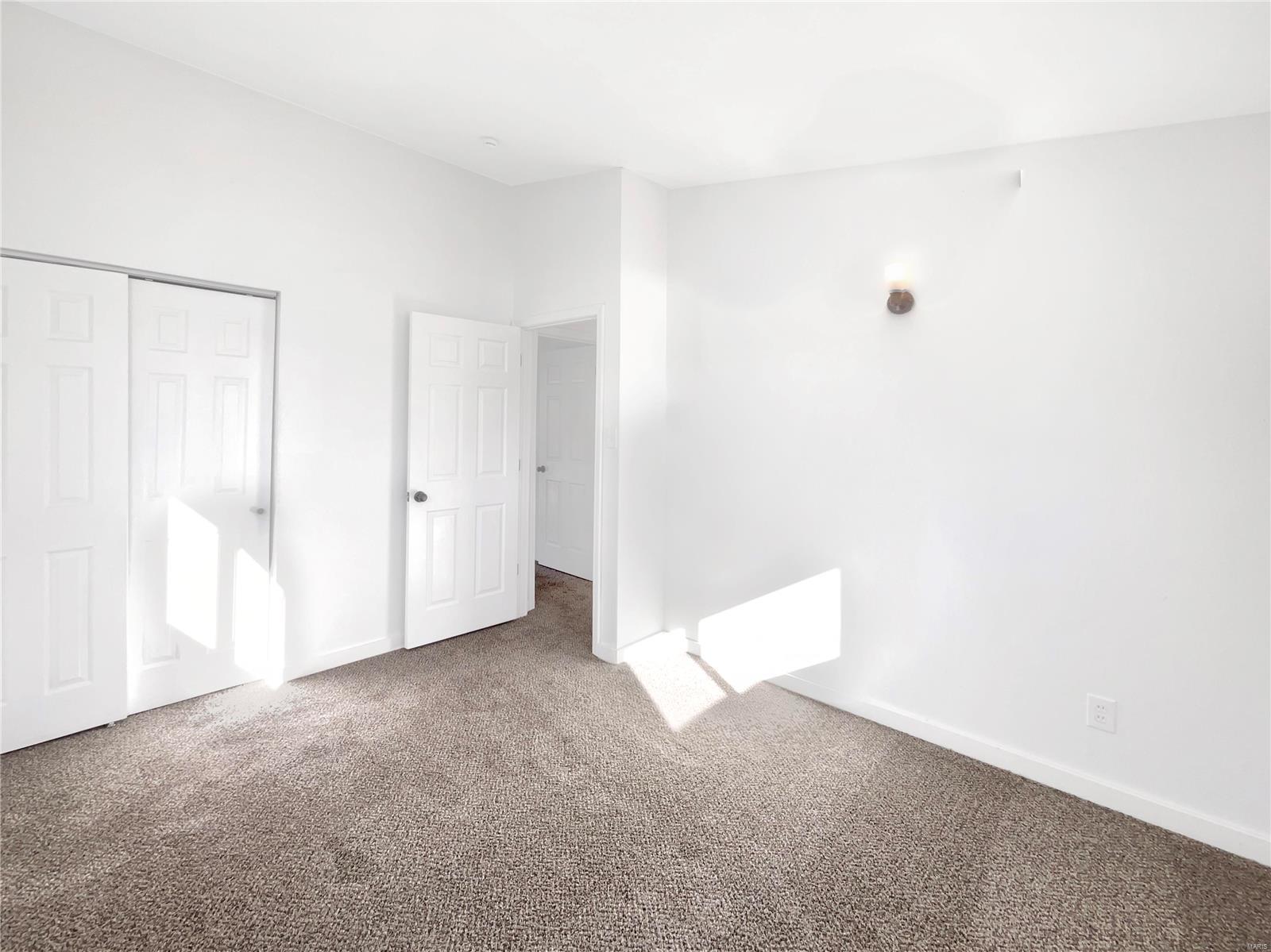 Homes for sale in St. Charles, MO | 1516 Boones Lick Rd, St. Charles, MO 63301 | MLS# MIS25014681