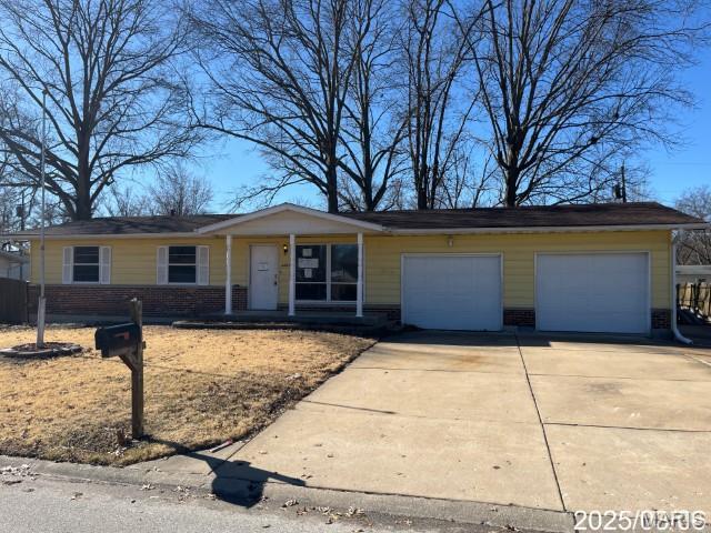 Homes for sale in Arnold, MO | 2283 Cessna Dr, Arnold, MO 63010 | MLS# MIS25015479