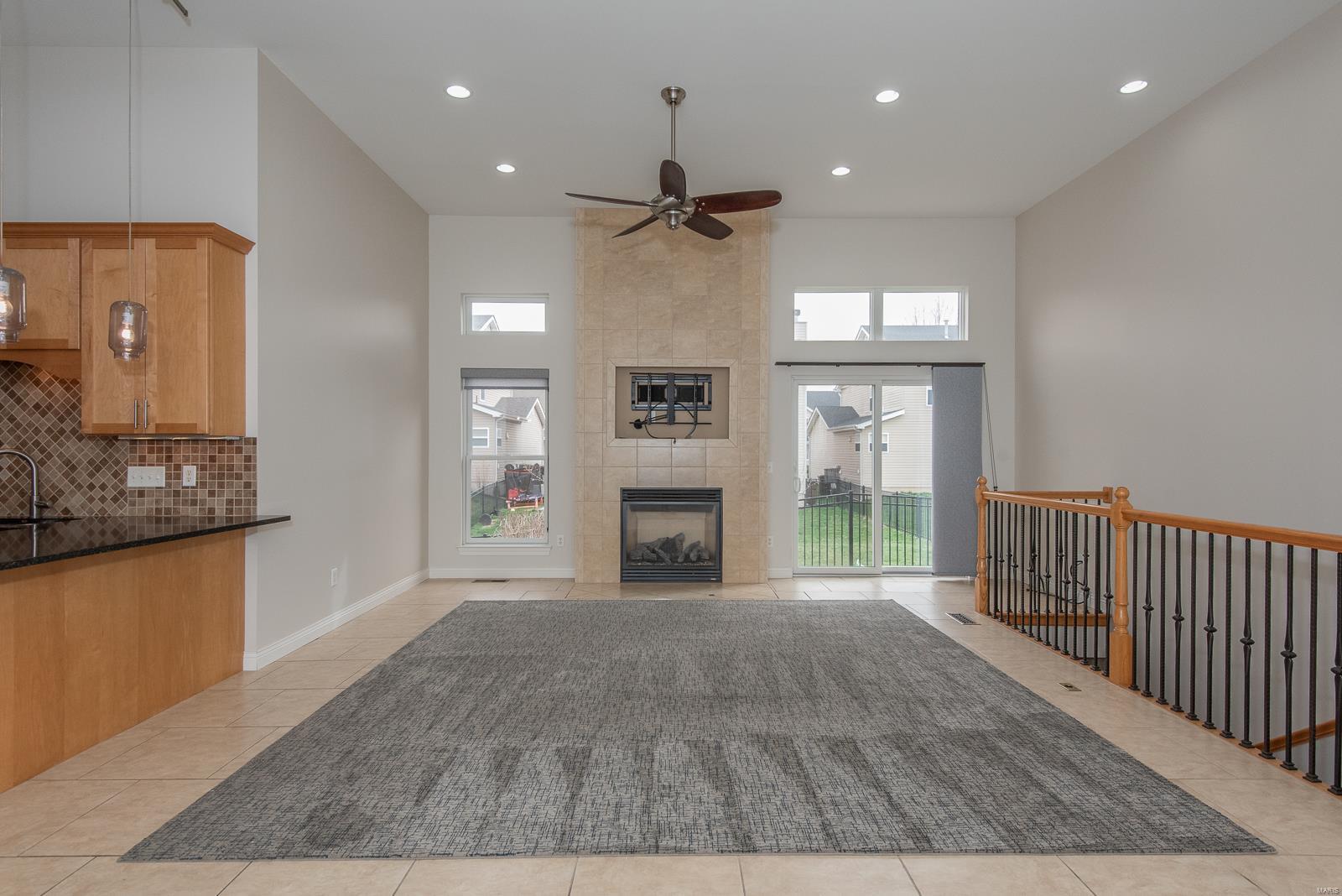 2nd image of 1019 Harmony Lake Pkwy, Saint Peters, MO 63376 | MLS# MIS25016481