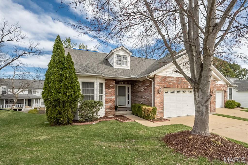 Homes for sale in Ballwin, MO | 453 Wildflower Ct, Ballwin, MO 63021 | MLS# MIS25017514