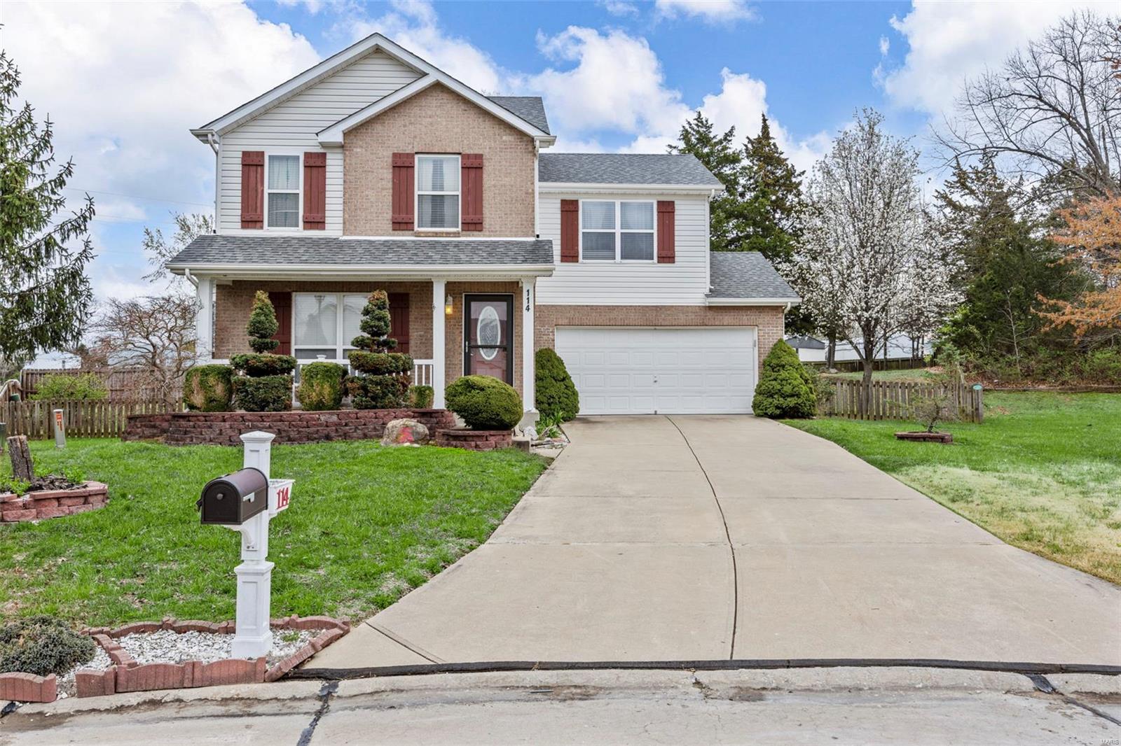 Homes for sale in Wentzville, MO | 114 Providence Pointe Ct, Wentzville, MO 63385 | MLS# MIS25017750