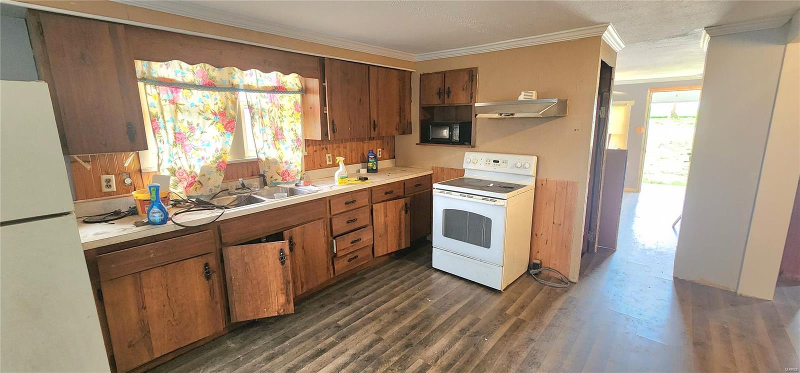 Homes for sale in Chester, IL | 2830 State St, Chester, IL 62233 | MLS# MIS25018157