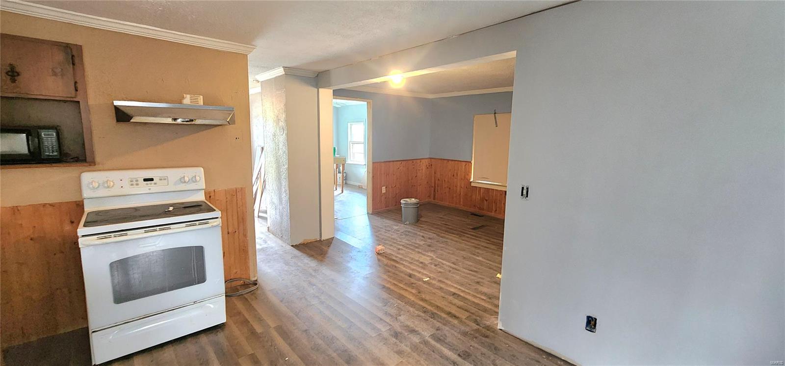 Homes for sale in Chester, IL | 2830 State St, Chester, IL 62233 | MLS# MIS25018157