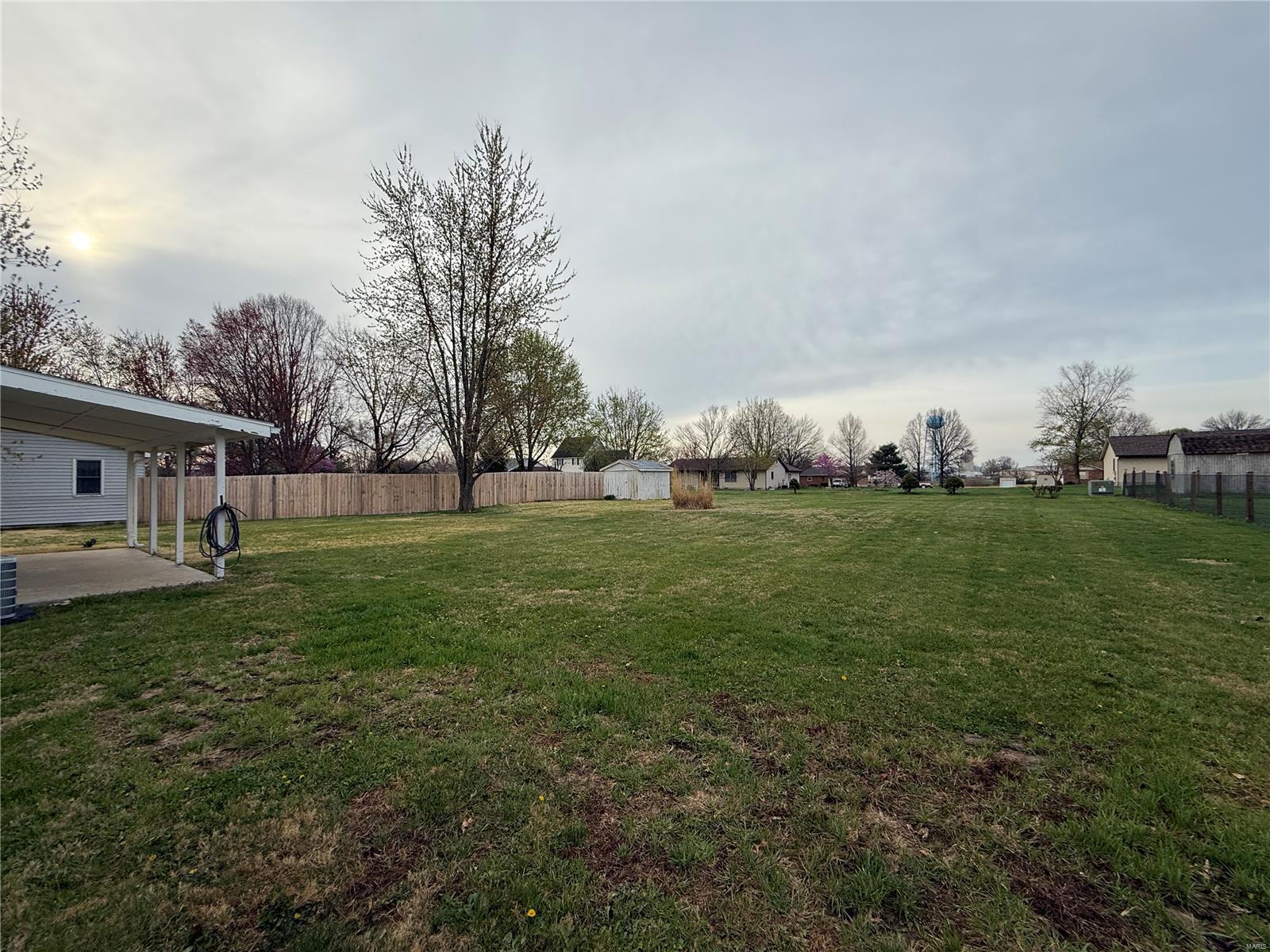 Homes for sale in Montgomery, MO | 412 E Walsh St, Montgomery, MO 63361 | MLS# MIS25020028