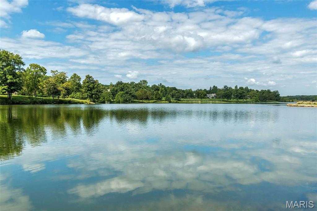 Homes for sale in Innsbrook, MO | 152 Geneva Cove Dr, Innsbrook, MO 63390 | MLS# MIS25020765