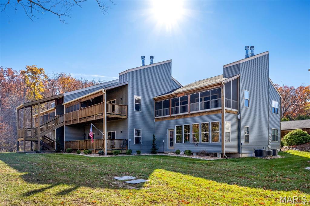 Homes for sale in Innsbrook, MO | 152 Geneva Cove Dr, Innsbrook, MO 63390 | MLS# MIS25020765