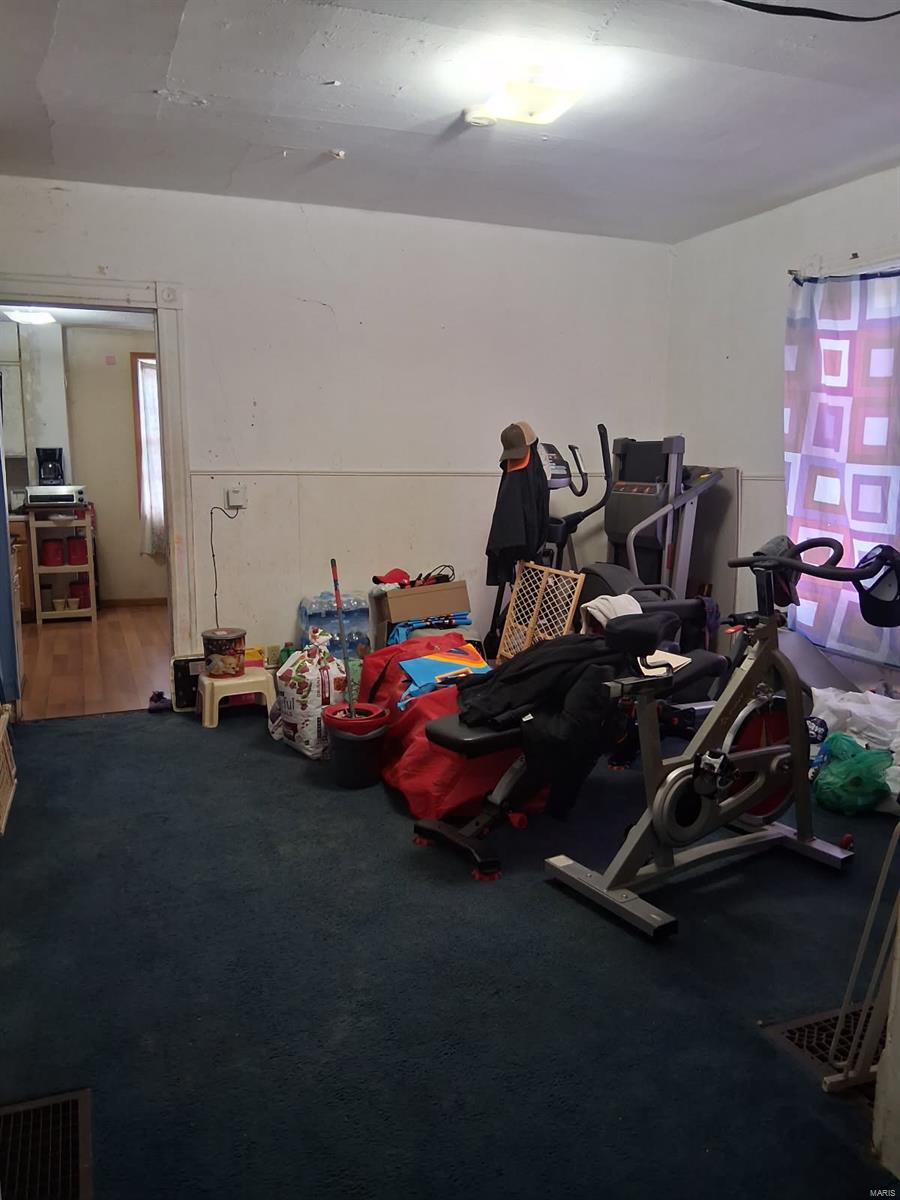 Homes for sale in Rockford, IL | 407 N Avon St, Rockford, IL 61101 | MLS# MIS25021698