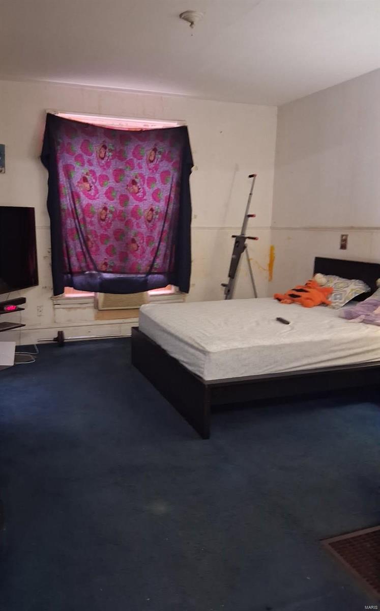 Homes for sale in Rockford, IL | 407 N Avon St, Rockford, IL 61101 | MLS# MIS25021698