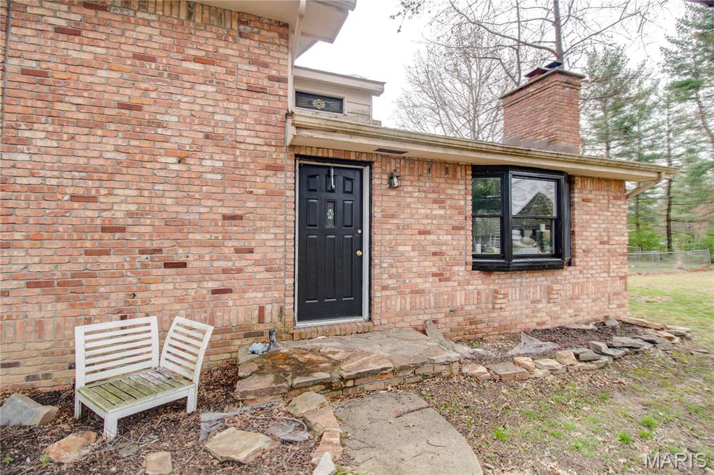 Homes for sale in Jerseyville, IL | 16776 Indian Lake Rd, Jerseyville, IL 62052 | MLS# MIS25022165