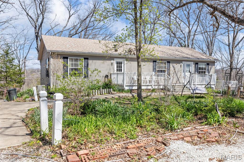 Homes for sale in Silex, MO | 238 Quarry Rd, Silex, MO 63377 | MLS# MIS25023139