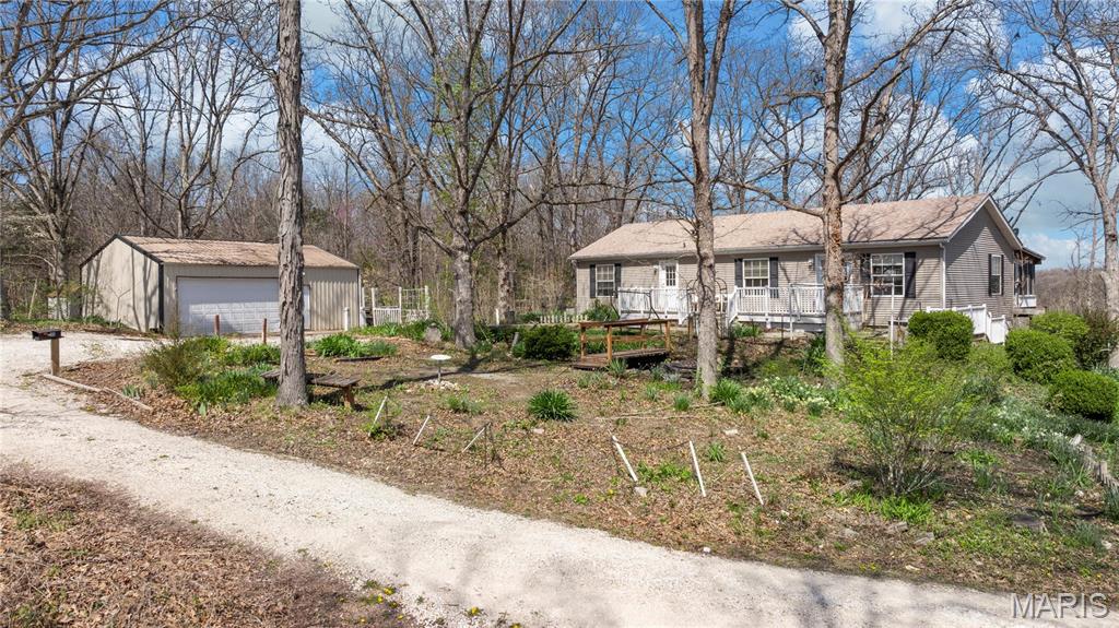 Homes for sale in Silex, MO | 238 Quarry Rd, Silex, MO 63377 | MLS# MIS25023139