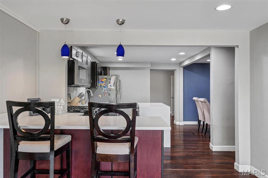 Homes for sale in St. Louis, MO | 831 Diversey Dr, St. Louis, MO 63126 | MLS# MIS25023483